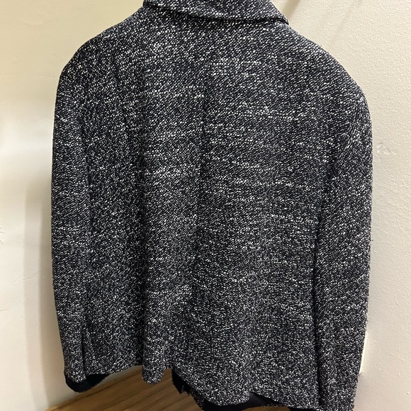 Fall Jacket - Lafayette - Picture 3 of 4